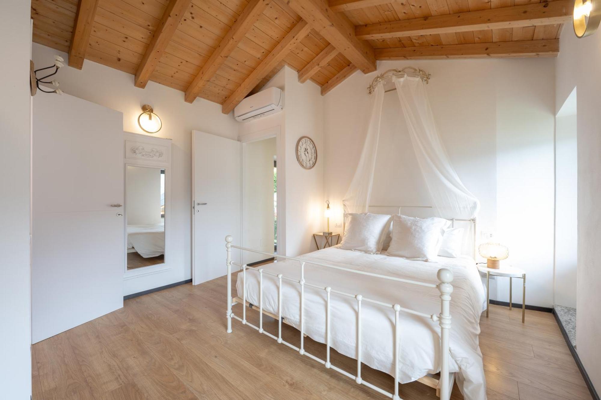 Lora Villa, With Lake View Ossuccio Exterior photo